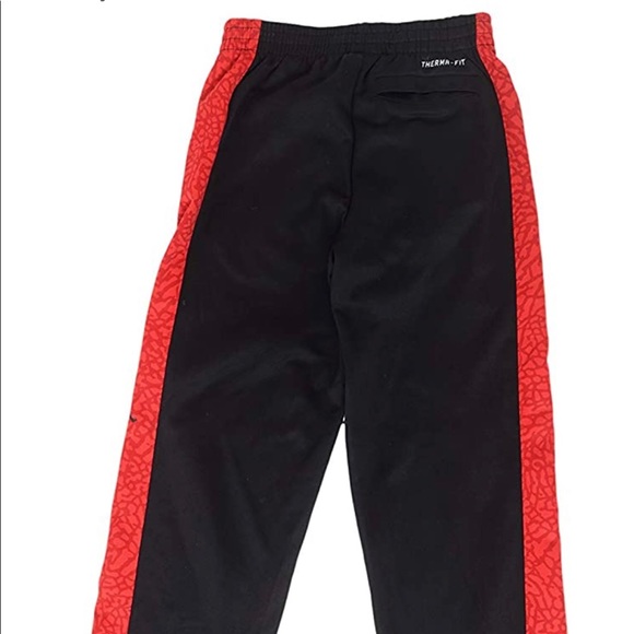 NWT Nike Air Jordan Boy Therma Fit Pants Size 4 - Picture 8 of 8